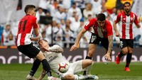 Babak pertama pun berakhir dengan skor kacamata. Susana Vera/Reuters.