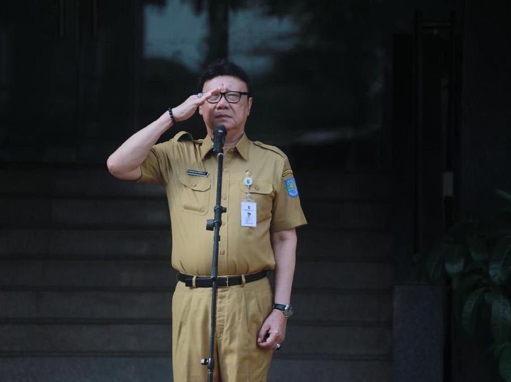 Kabinet Berakhir Oktober, Tjahjo: Sejarahnya Tak Ada Mendagri Jabat 2 Kali Kabinet Berakhir Oktober, Tjahjo: Sejarahnya Tak Ada Mendagri Jabat 2 Kali