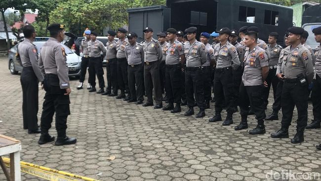 Berita Gudang Kotak Suara di Sumbar Terbakar, Polisi Perketat Pengamanan Minggu 16 Juni 2019 Berita Gudang Kotak Suara di Sumbar Terbakar, Polisi Perketat Pengamanan Minggu 16 Juni 2019