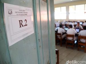 Siswi SMP Ini Setuju UN Dihapus: Selama Ini Pusing dan Stres