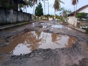Pemkab di Sumsel Minta Kontraktor Tol Trans Sumatera Perbaiki Jalan