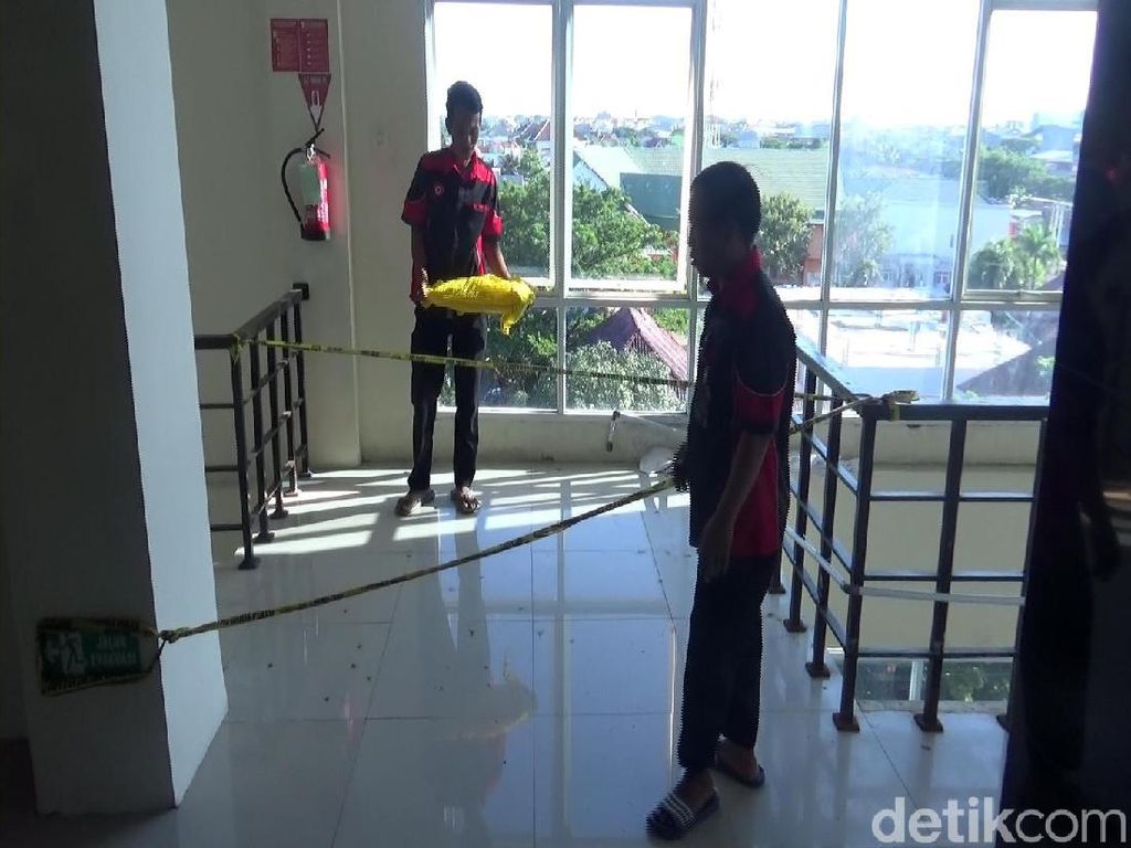Ledakan di BKMM Makassar dari Petasan, Pelakunya Pegawai Gedung Ledakan di BKMM Makassar dari Petasan, Pelakunya Pegawai Gedung