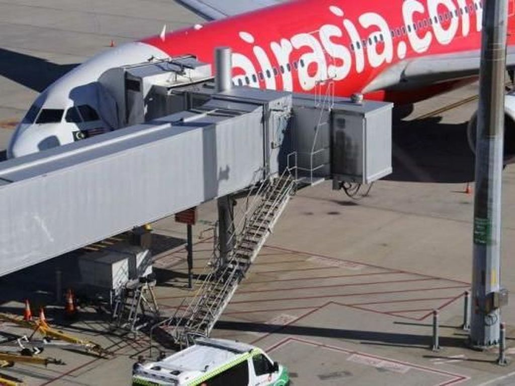 Akankah AirAsia Rujuk dengan Traveloka Cs? Akankah AirAsia Rujuk dengan Traveloka Cs?