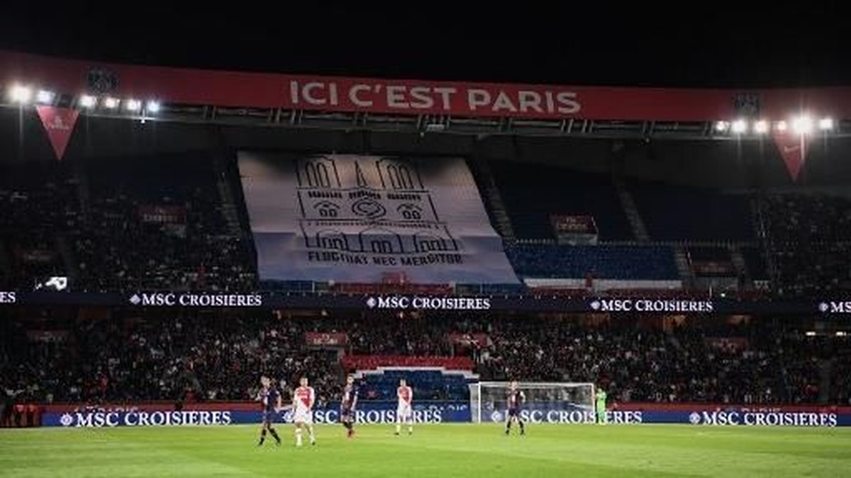 Antisipasi virus Corona, laga Strasbourg vs Paris St-Germain ditunda (Anne-Christine POUJOULAT / AFP)