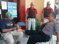 Polisi Pasuruan Datangkan Tukang Pijat Selama Kawal PPK, untuk Apa?