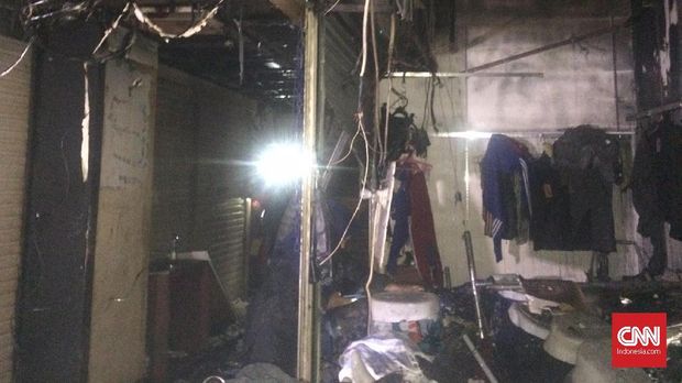 Kebakaran Pasar Tanah Abang, Dua Kios Kain Ludes