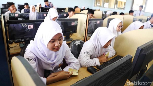 Tips Anak Tetap Lancar Puasa Meski sedang Ujian Sekolah