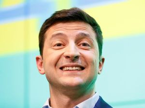 Penghitungan Suara 30 Persen, Ini Janji Pelawak yang Kalahkan Petahana Ukraina Penghitungan Suara 30 Persen, Ini Janji Pelawak yang Kalahkan Petahana Ukraina