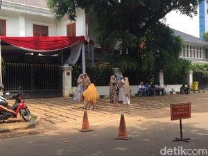 Bersih dari Karangan Bunga, Begini Situasi di Rumah Prabowo