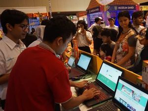 Kuismilioner Meriahkan HUT TMII