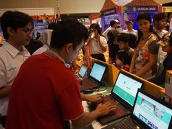 Kuismilioner Meriahkan HUT TMII