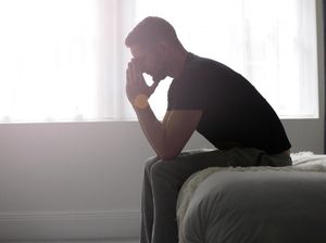 Suami Hidup Pas-pasan, Istri Malah Hadiahi Selingkuhan Barang Mewah Suami Hidup Pas-pasan, Istri Malah Hadiahi Selingkuhan Barang Mewah