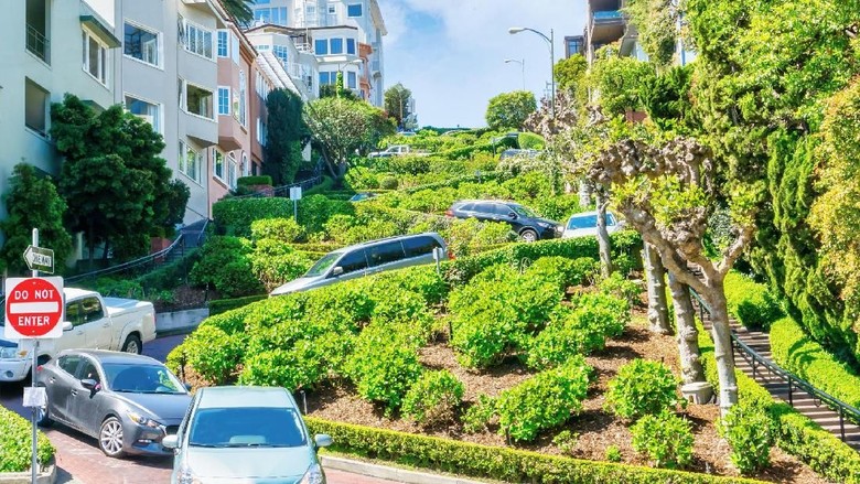 Lombard Street di Kota San Francisco, AS (iStock)