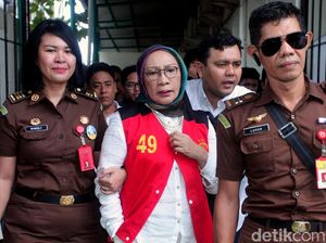 Jaksa Siapkan 4 Saksi Ahli di Sidang Ratna Sarumpaet Jaksa Siapkan 4 Saksi Ahli di Sidang Ratna Sarumpaet