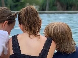 Orang Terkaya Denmark Kehilangan Tiga Anaknya dalam Serangan Bom Sri Lanka