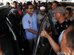 Kunjungi Seknas Prabowo, Sandiaga Minta Relawan Kawal Suara Pilpres