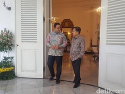 Wapres JK Semobil Bareng Anies ke Balai Kota