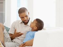 Cara Seru Ajarkan Anak Aturan Berlalu Lintas