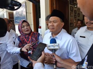 Pemkot Bandung Siap Terjunkan Petugas Kesehatan Dampingi KPPS Pemkot Bandung Siap Terjunkan Petugas Kesehatan Dampingi KPPS