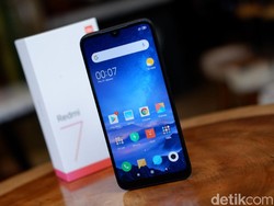 Redmi 7, Ponsel Murah Fitur Menengah