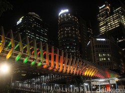 Viral JPO GBK Jadi Sasaran Vandalisme, Polisi Periksa CCTV