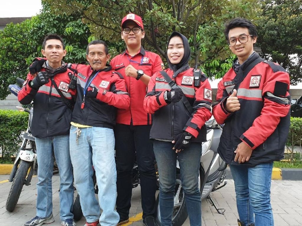 Polisi Sudah Izinkan Keberadaan Pengawal Ambulans? Polisi Sudah Izinkan Keberadaan Pengawal Ambulans?