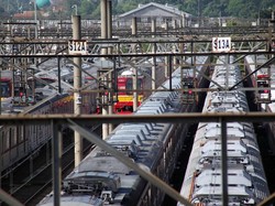 KA Jarak Jauh Terlambat Karena Listrik Padam, Ini Penjelasan PT KAI