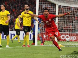 Di babak kedua, Persija akhirnya mampu membuka keunggulan pada menit ke-49. Sepakan bebas Ismed Sofyan di sisi kanan pertahanan Ceres mampu diteruskan dengan sundulan oleh Sandi Sute untuk memperdayai Muller.