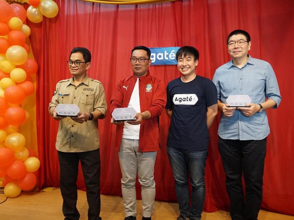Ridwan Kamil Puji Konsistensi Agate di Industri Game Tanah Air Ridwan Kamil Puji Konsistensi Agate di Industri Game Tanah Air