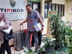 KPK Limpahkan Berkas Kasus Bupati Cianjur Peras Kepsek