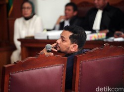 Tompi Komentari Hanum Rais soal Ratna: Dia Dokter Gigi, Beda Ilmunya