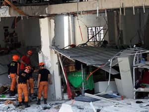 Video Evakuasi Korban Gempa di Filipina