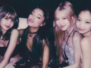 Akhirnya! Moment Keakraban BLACKPINK dan Ariana Grande