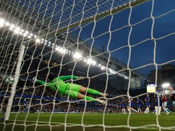 Burnley mampu unggul lebih dahulu lewat gol cepat Jeffrey Hendrick kala pertandingan baru delapan menit bergulir. Reuters/Andrew Boyers.