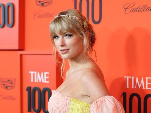 Jadi Orang Berpengaruh di Dunia, Taylor Swift Memesona di Red Carpet