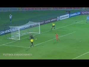 Apes! Pemain Dipecat usai Panenka-nya Gagal dan Bikin Klub Tersingkir