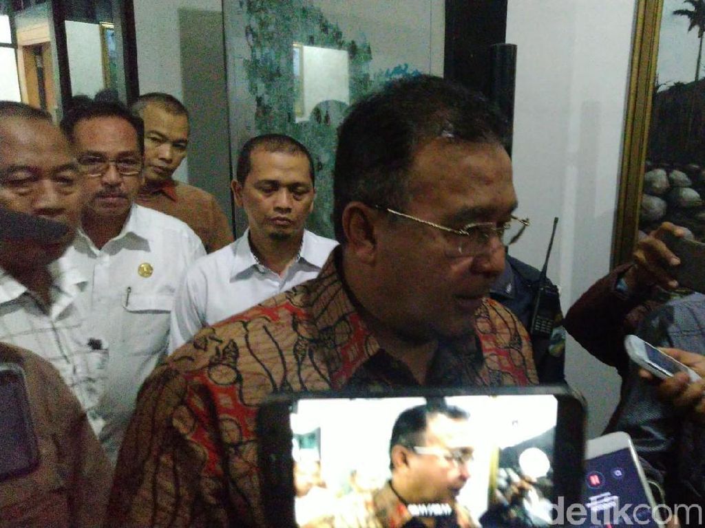 Kantor Digeledah KPK, Walkot Tasikmalaya: Saya Hormati Proses Hukum Kantor Digeledah KPK, Walkot Tasikmalaya: Saya Hormati Proses Hukum