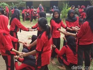 Foto: Asyiknya Permainan Tradisional Ala Kampung di Magelang