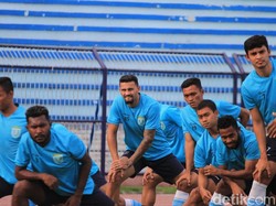 Jadwal Liga 1 2019 Mundur, Persela Untung
