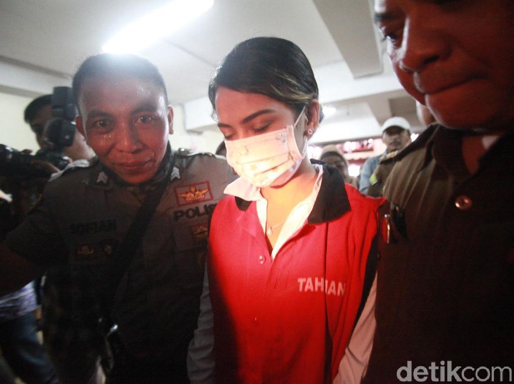 Kuasa Hukum Vanessa Angel Minta Foto Rian Diiklankan Kuasa Hukum Vanessa Angel Minta Foto Rian Diiklankan