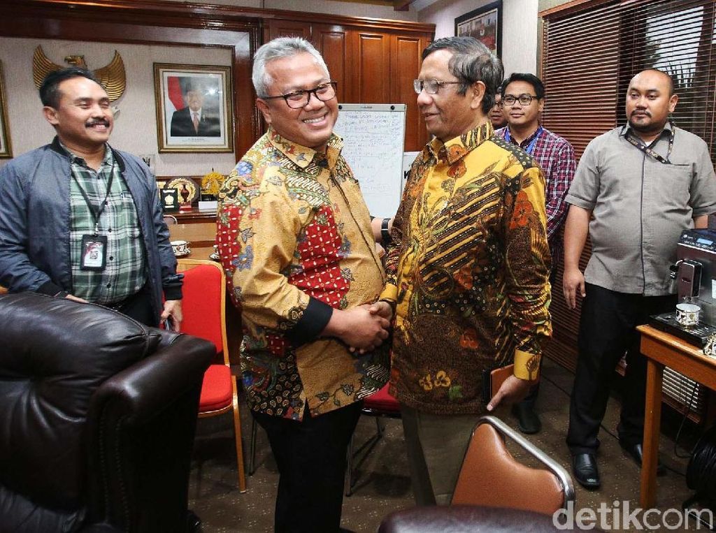Mahfud Md Minta Revisi UU Pemilu Diprioritaskan Mahfud Md Minta Revisi UU Pemilu Diprioritaskan