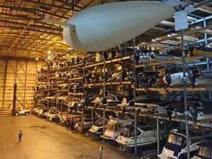 Uji Terbang Pesawat yang Lebih Ringan dari Udara Uji Terbang Pesawat yang Lebih Ringan dari Udara