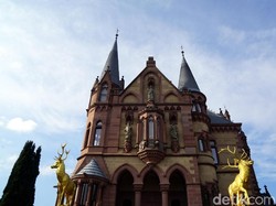 Kastil Megah ala Negeri Dongeng di Jerman, Dibangun 1882!