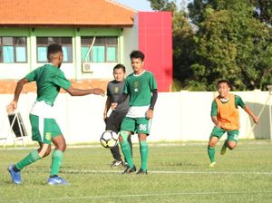 Persebaya Tolak Disebut Diuntungkan karena Mundurnya Jadwal Perempatfinal Indonesia Persebaya Tolak Disebut Diuntungkan karena Mundurnya Jadwal Perempatfinal Indonesia