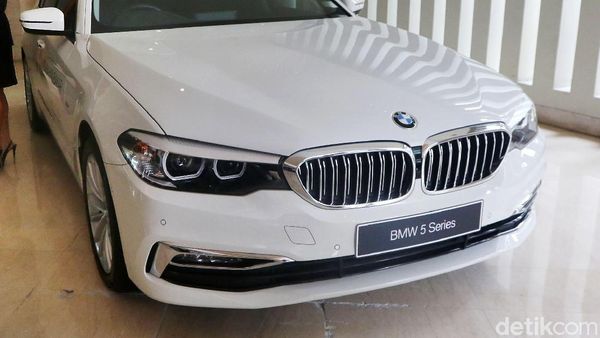BMW Hadirkan 11 Mobil Baru di IIMS 2019