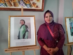 Kematian Anak Akibat Kanker Jadi Pelecut Mak Sih Kerja Sebagai Ojol