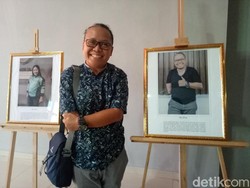 Perjuangan Emy, Driver Taksi Online Bertangan Tak Sempurna