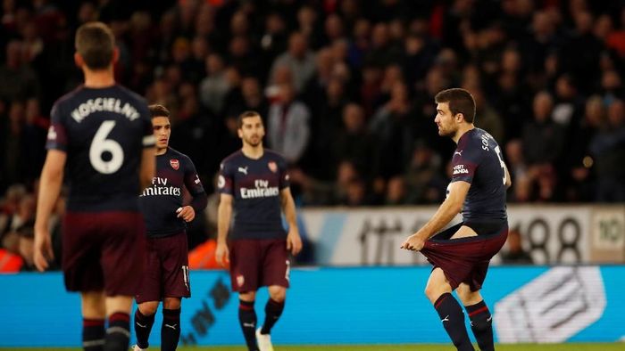 Arsenal kalah 1-3 dari Wolverhampton dan menghambat laju ke empat besar (Action Images via Reuters / Andrew Boyers) Arsenal kalah 1-3 dari Wolverhampton dan menghambat laju ke empat besar (Action Images via Reuters / Andrew Boyers)