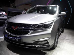 Wuling Cortez Turbo Jadi MPV Terbaik di IIMS 2019 Wuling Cortez Turbo Jadi MPV Terbaik di IIMS 2019