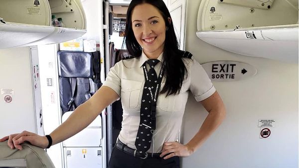 Foto: Liburannya Pilot Seksi Emilie yang Gemar Traveling
